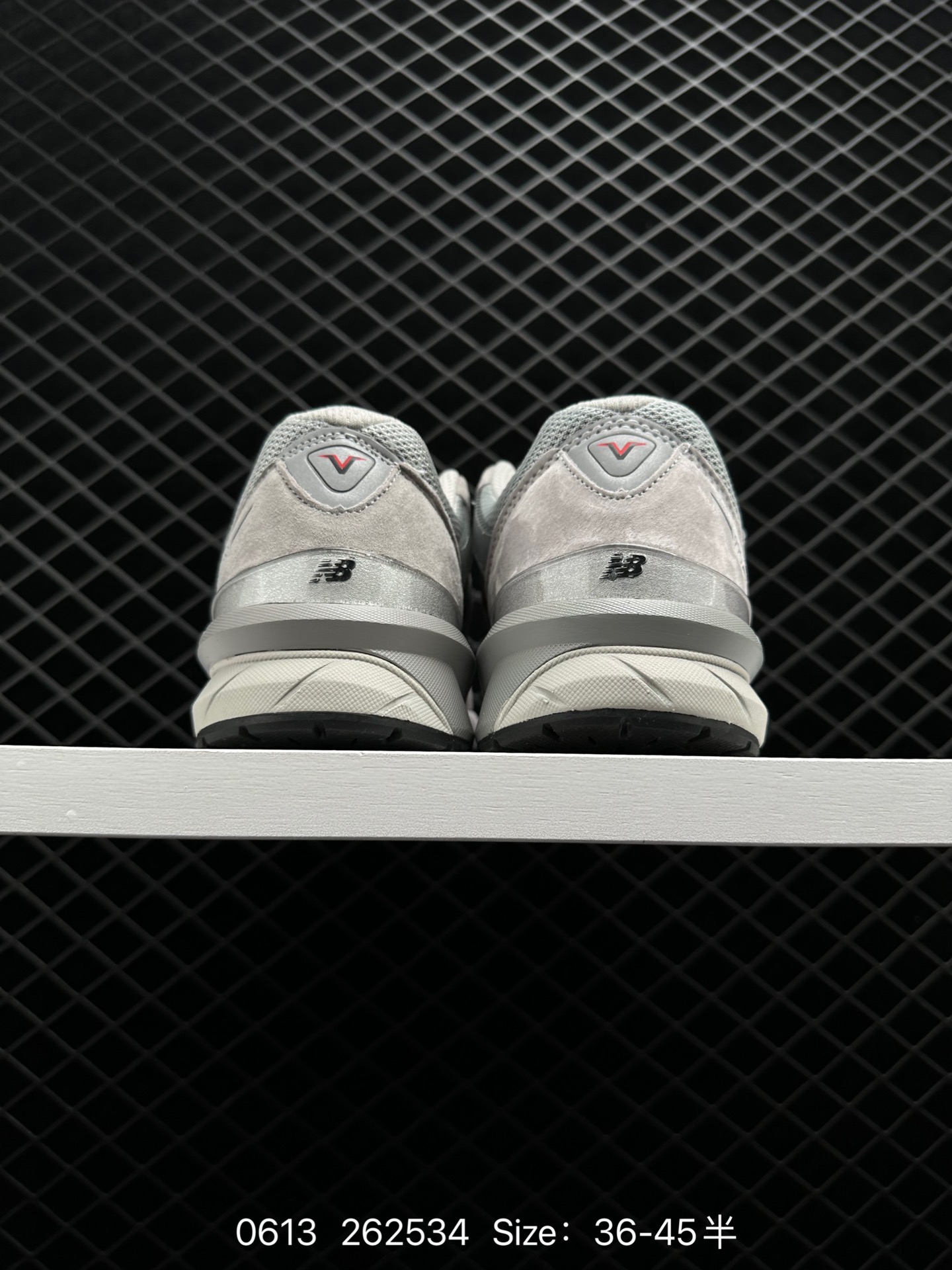 New Balance Made in USA M990V3